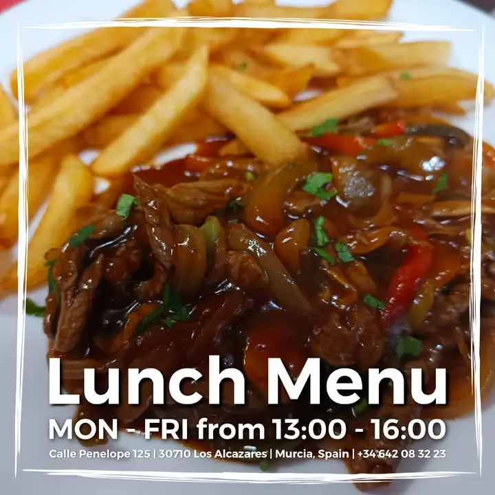 Ven a disfrutar de nuestro menú del día de lunes a viernes 👨🍳