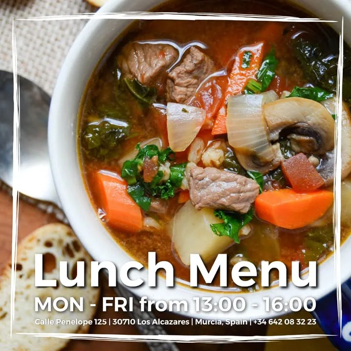 Ven a disfrutar de nuestro menú del día de lunes a viernes 👨‍🍳