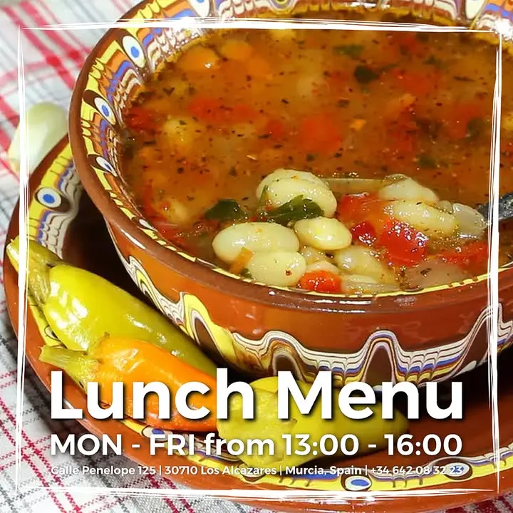 Ven a disfrutar de nuestro menú del día de lunes a viernes 👨‍🍳