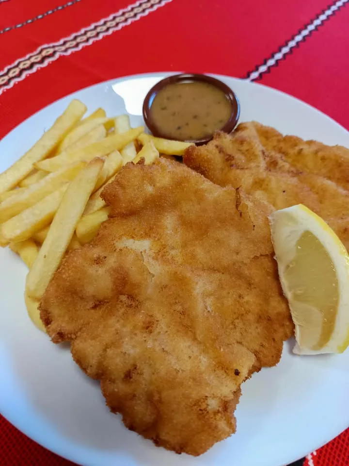 Let's kick off the week with something delicious and classic!