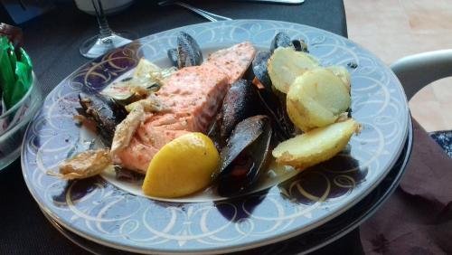 The Cozy Ambience of Galin's Bulgarian Restaurant